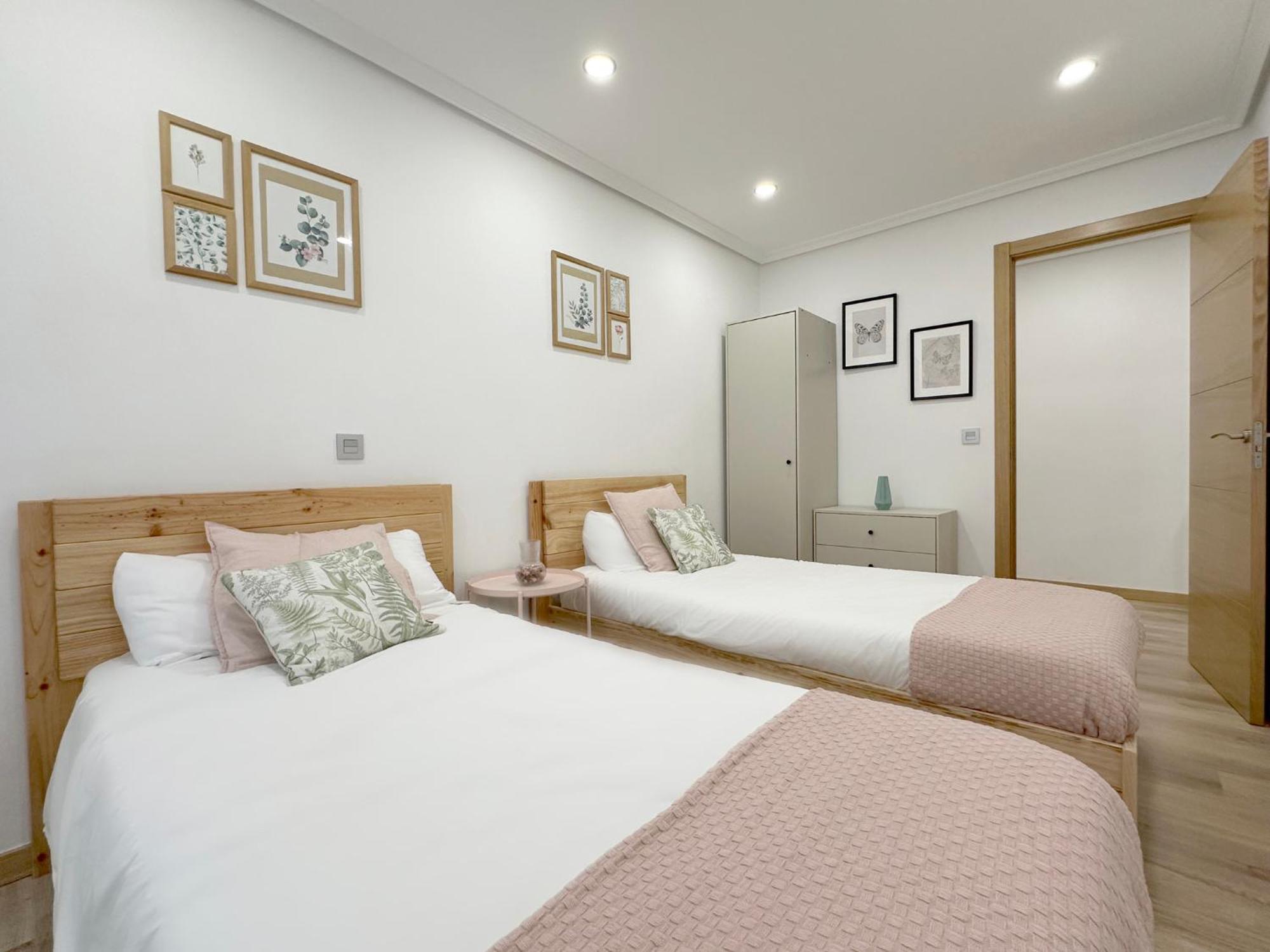 Encantador Apartamento Junto Al Ayuntamiento Більбао Екстер'єр фото